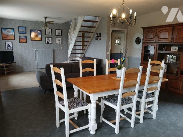 UNE MAISON D'HABITATION