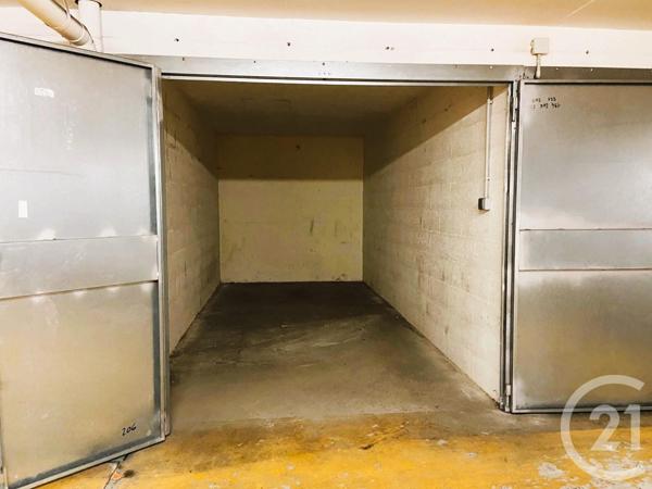 Parking à vendre  12 m2 PARIS - 75010