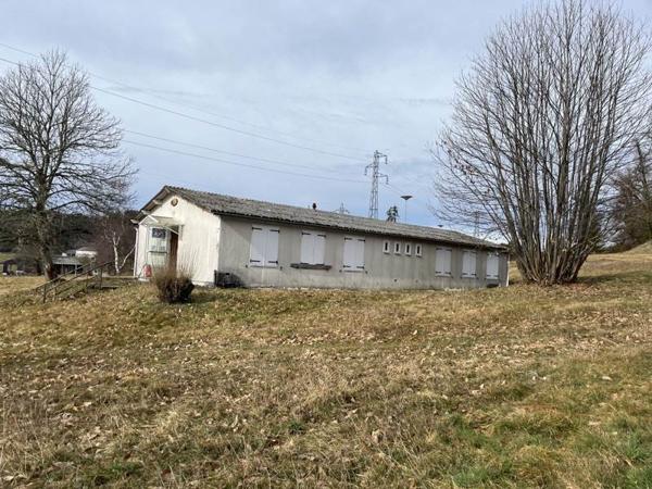 Immeuble à vendre |  Liginiac |  640 m²