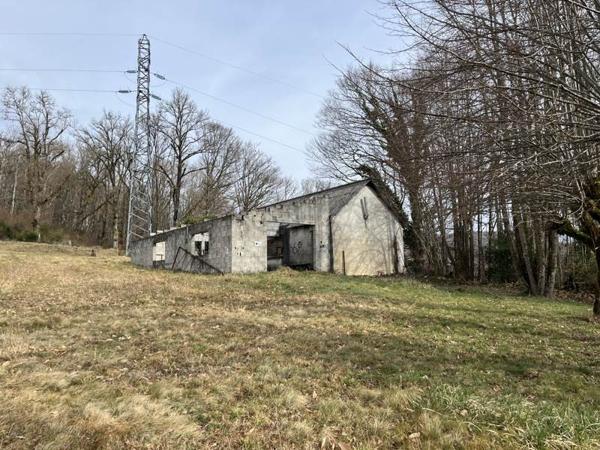 Immeuble à vendre |  Liginiac |  640 m²