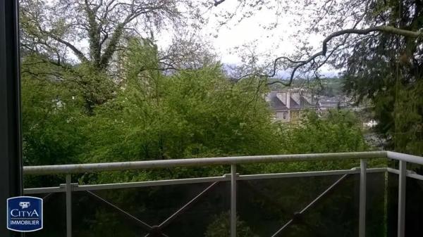 Appartement à louer 2 pièces 53.7m²