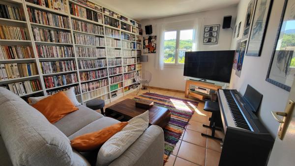 Spacieuse maison avec jardin et garage