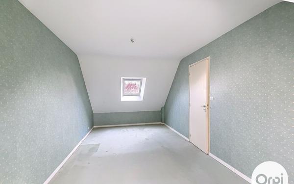 Maison à vendre    5 pièces •  Crach