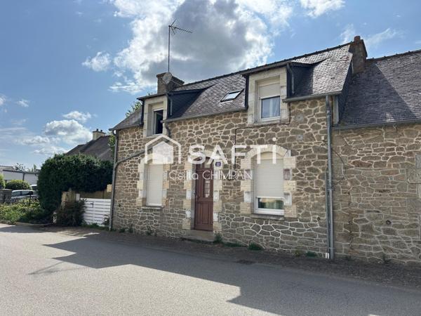 Maison en pierre avec jardin et dépendance