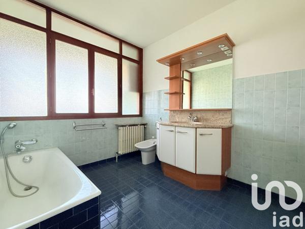 Appartement à vendre 4 pièces 108 m² Échirolles