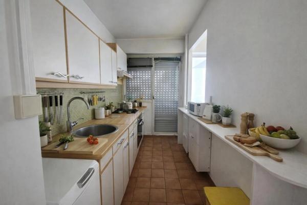 GRAND STUDIO MEUBLÉ AVEC BALCON, LOCATION MOBILITÉ 10 MOIS – PARIS 15ᵉ