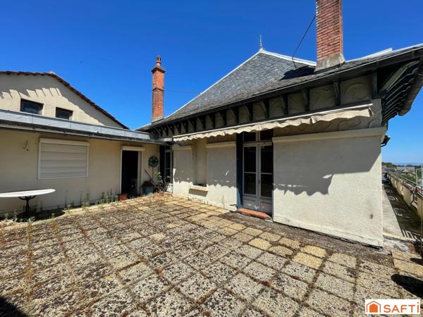 Appartements de 210 m2 avec terrain au cœur de Montbazens