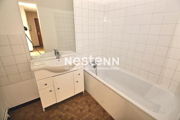 NESTENN #VENISSIEUX #MOULIN A VENT #LIMITE LYON 8° #APPARTEMENT #T3 #TERRASSE #GARAGE #TRAMWAY T4 ET T5 #GARE #BUS #C12 #METRO #COMMERCES #ECOLES #COLLEGES #COMPLEXE SPORTIF #PARC