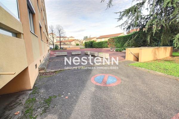 NESTENN #VENISSIEUX #MOULIN A VENT #LIMITE LYON 8° #APPARTEMENT #T3 #TERRASSE #GARAGE #TRAMWAY T4 ET T5 #GARE #BUS #C12 #METRO #COMMERCES #ECOLES #COLLEGES #COMPLEXE SPORTIF #PARC