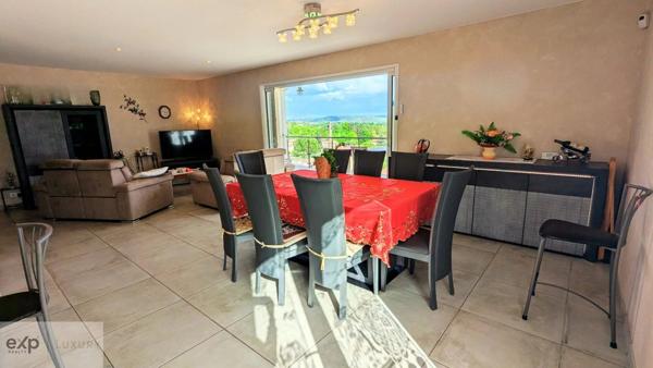 Maison contemporaine avec panorama exceptionnel