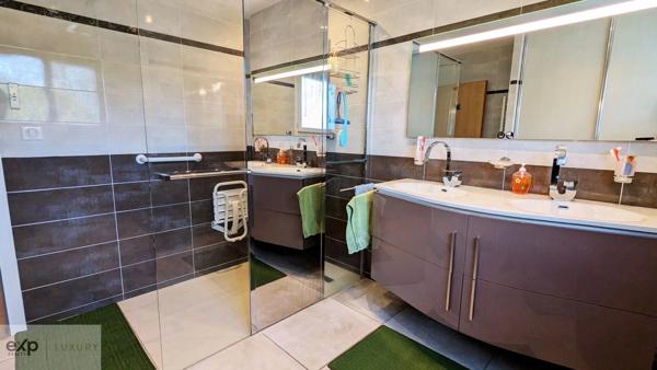 Maison contemporaine avec panorama exceptionnel