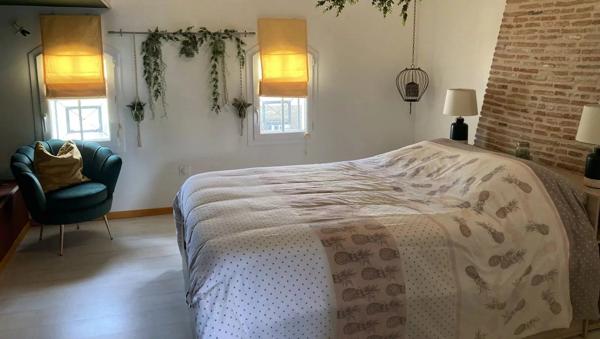 Maison de 187 m² offrant 4 chambres avec piscine
