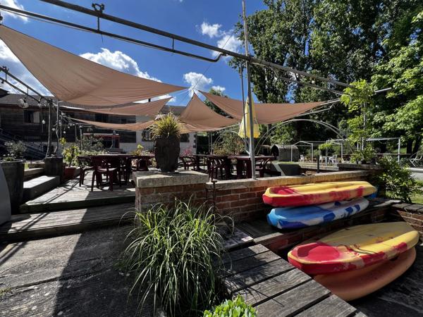 Propriété en bord de rivière avec potentiel touristique – Saint-Junien