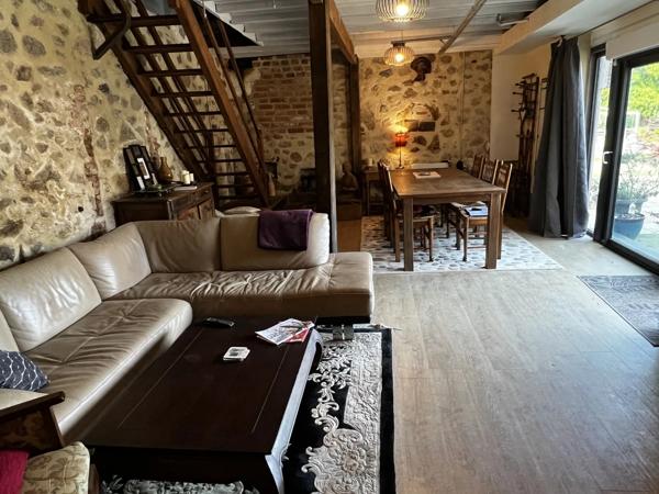 Propriété en bord de rivière avec potentiel touristique – Saint-Junien