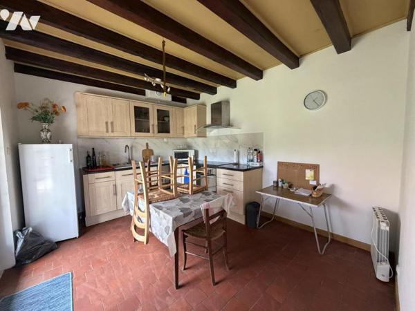 ARC-SUR-TILLE proximité DIJON  maison habitation 140 m2 terrain 844 m2