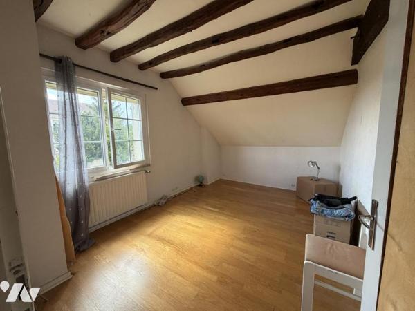 ARC-SUR-TILLE proximité DIJON  maison habitation 140 m2 terrain 844 m2