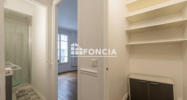 À vendre Studio 25.95 m² - Paris 75019