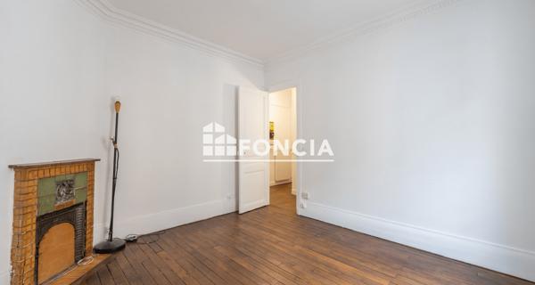 À vendre Studio 25.95 m² - Paris 75019