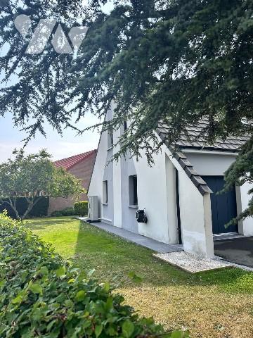 Maison familiale 120 m² , 4 chambres, calme, jardin de 625m², aucun travaux, proches des commodités.