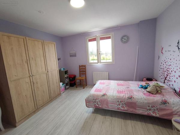 Maison à vendre à Saint-Hilaire-sur-Yerre dans l'Eure-et-Loir (28220), ref : JS/964