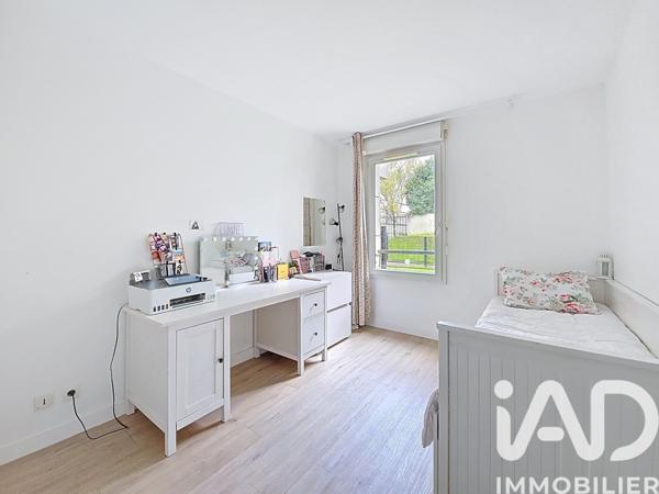 Appartement à vendre 3 pièces 62 m² Suresnes
