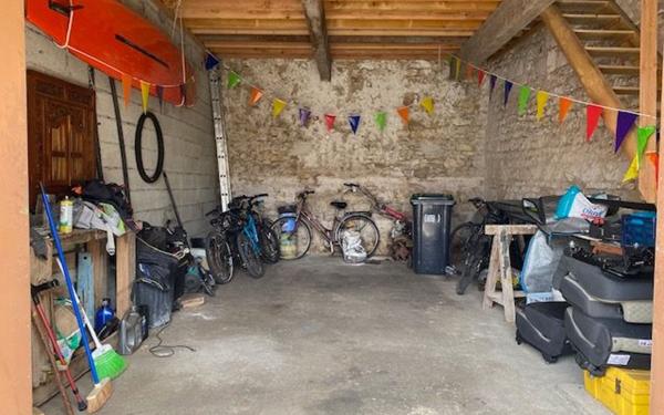 Maison à vendre    9 pièces • 235,61 m2 Saujon