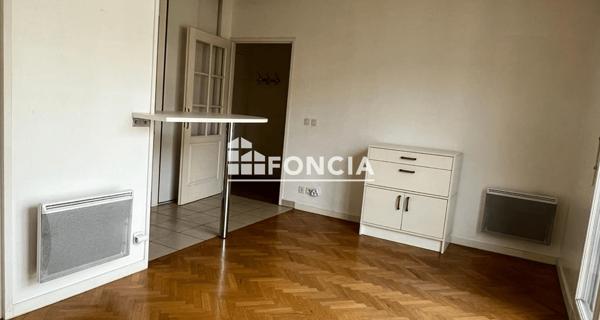 Location Studio 25.74 m² - Vincennes 94300