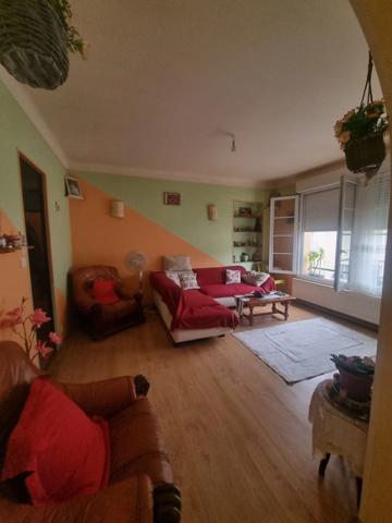 IMMEUBLE AVEC MAGASIN EN REZ DE CHAUSSE A VENDRE 160M2 170000€ PROVINS