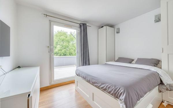 Appartement à vendre    4 pièces • 78,23 m2 Rosny-sous-Bois