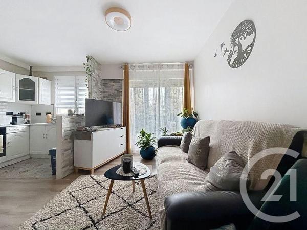 Appartement F2 à vendre  2 pièces - 40,02 m2 MONTFERMEIL - 93