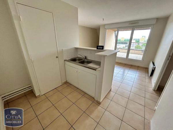 Appartement à louer 2 pièces 40.53m² Le Mans (72000)