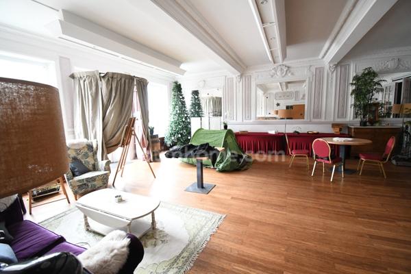 RARE OPPORTUNITÉ IMMOBILIÈRE À LONGUYON – ENSEMBLE DE 1 400 m² SUR PARC ARBORÉ DE 27 ARES ENVIRON