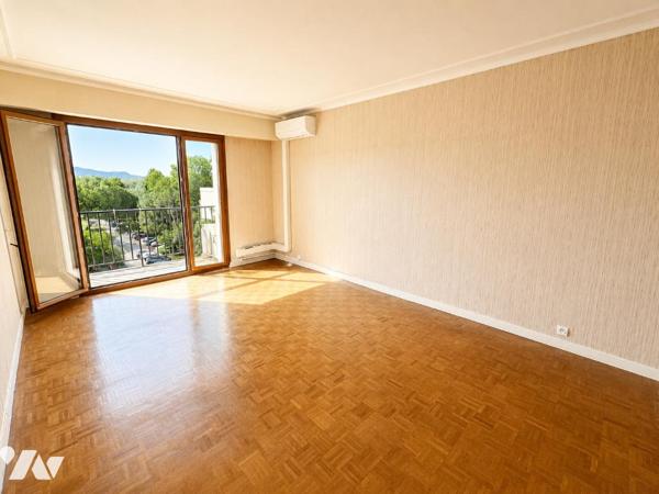 EXCLUSIVITE - VAL D'AZUR (13) - TYPE 3 + CAVE 141.700€ et BOX GARAGE