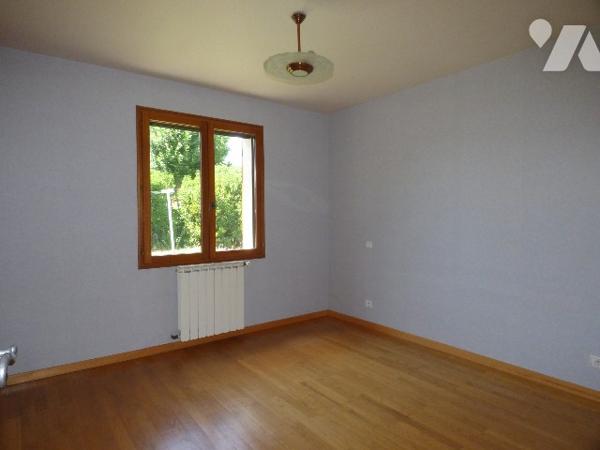 CHORGES, maison T4 avec garage