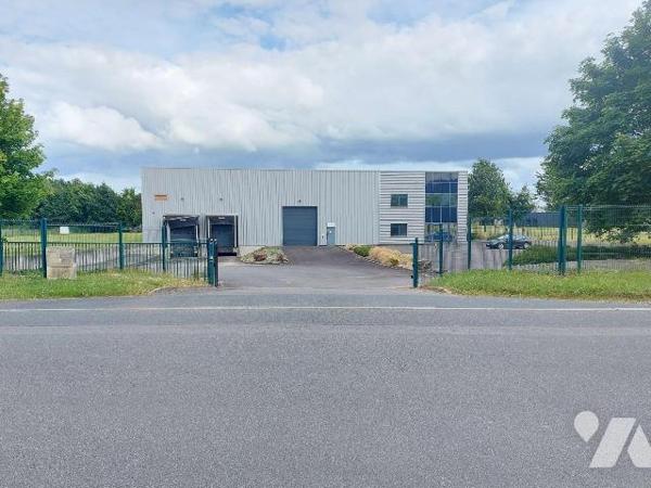 À VENDRE  TINTENIAC (35190) BÂTIMENT INDUSTRIEL-ENTREPÔT & BUREAUX

Situé dans un secteur str...