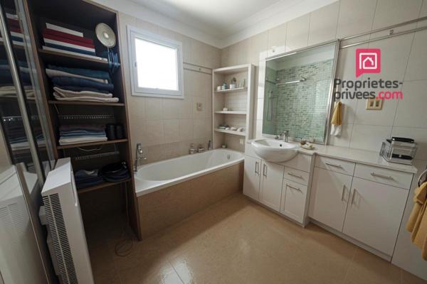 Villa Le Muy 4 pièces-150 m2- Double Garage- PISCINE