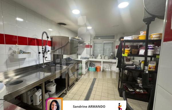 Local Commercial de 130 m²