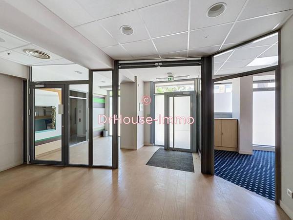 Commerce à vendre 1 pièce de 109 m²