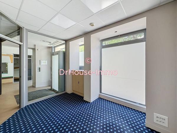 Commerce à vendre 1 pièce de 109 m²