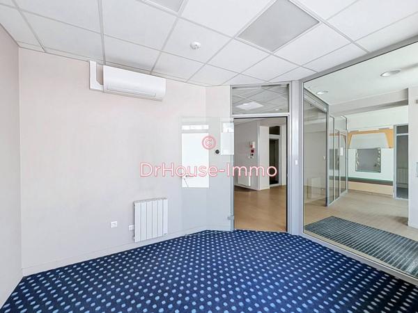 Commerce à vendre 1 pièce de 109 m²
