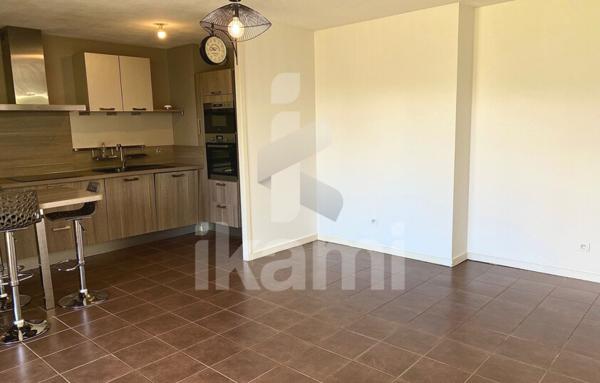 APPARTEMENT 63M2 T3 AVEC TERRASSE CAVE ET GARAGE