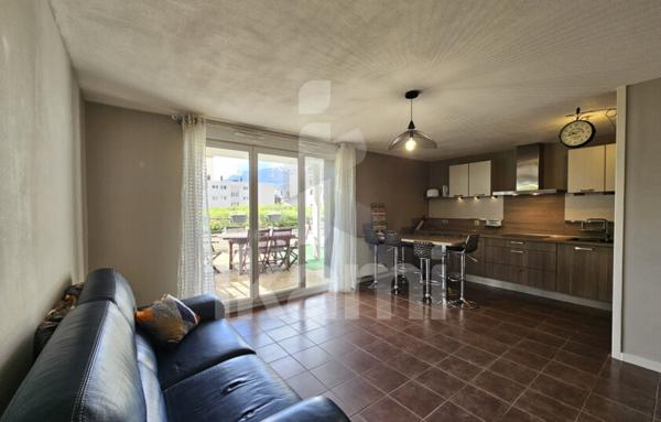 APPARTEMENT 63M2 T3 AVEC TERRASSE CAVE ET GARAGE