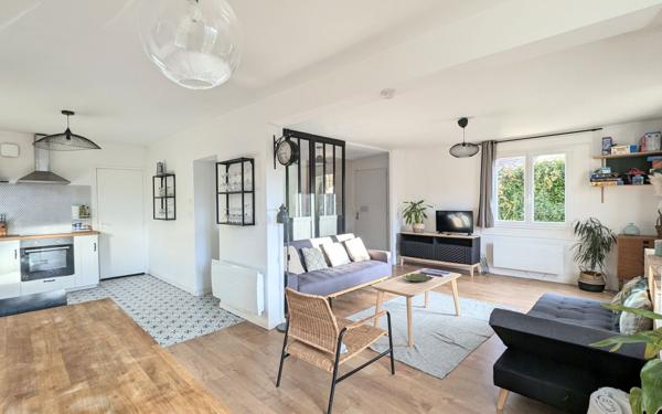 Maison à vendre    6 pièces • 105,27 m2 Montévrain