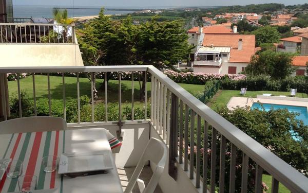 Appartement à vendre    1 pièce • 27 m2 Anglet