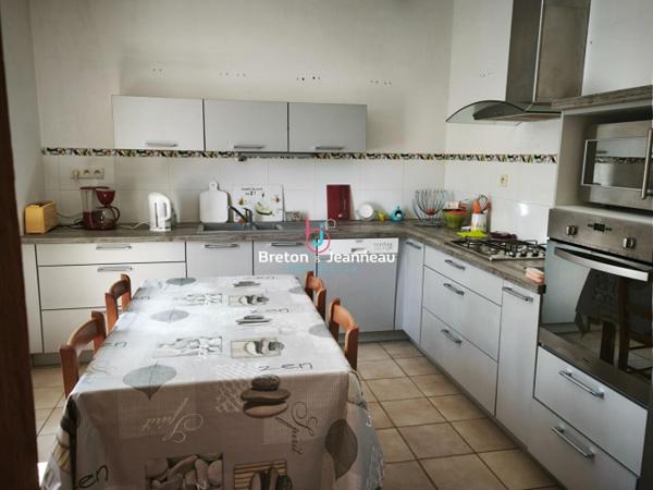 Maison proche deVillaines La Juhel 6 pièce(s) 122 m2