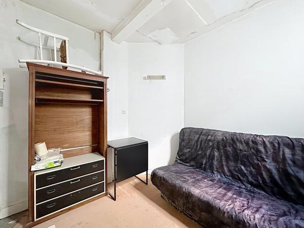Chambre de service - rue de la Tour - Paris 16