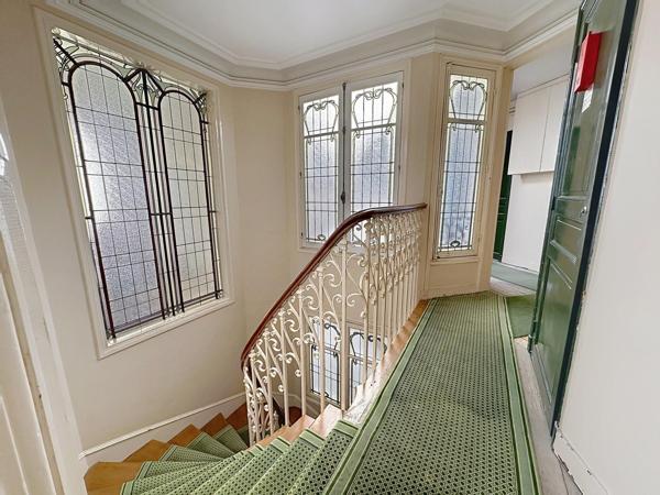 Chambre de service - rue de la Tour - Paris 16