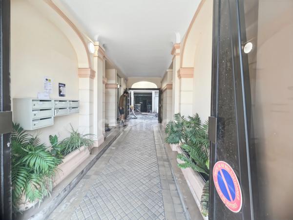 À VENDRE - BOULOGNE-SUR-MER - VUE MER - APPARTEMENT D'EXCEPTION -163 M2 -7 PIÈCES - 5 CHAMBRES - GARAGE - CAVE -
