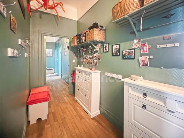À VENDRE - BOULOGNE-SUR-MER - VUE MER - APPARTEMENT D'EXCEPTION -163 M2 -7 PIÈCES - 5 CHAMBRES - GARAGE - CAVE -