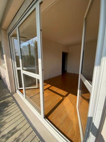 Centre - Appartement - ascenseur - balcon